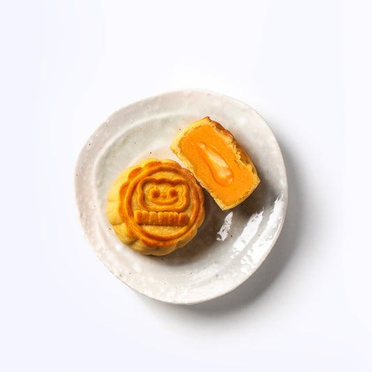 Lava Custard Mooncake 流心奶皇月餅